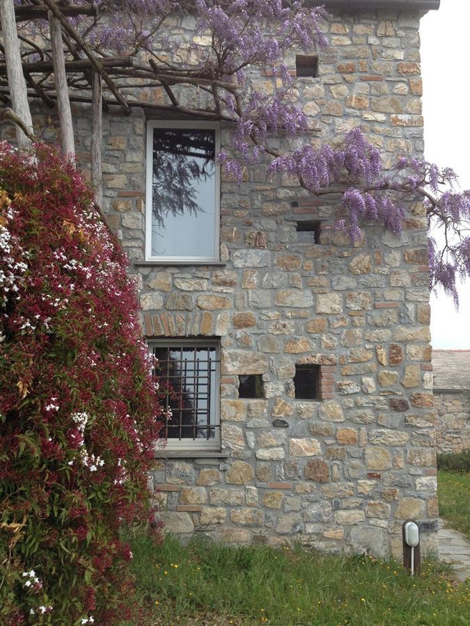 Cottage La Torre Del Pittore Bonassola Luaran gambar