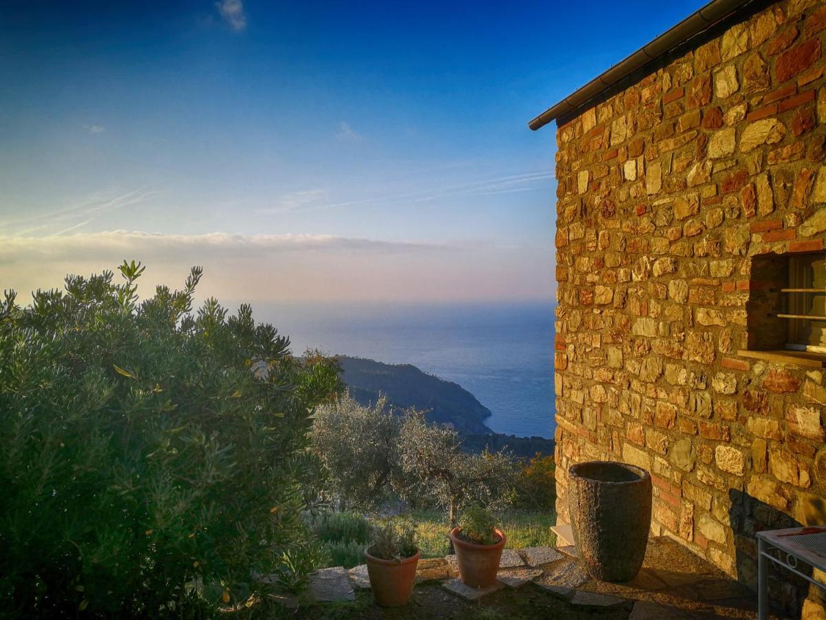 Cottage La Torre Del Pittore Bonassola Luaran gambar